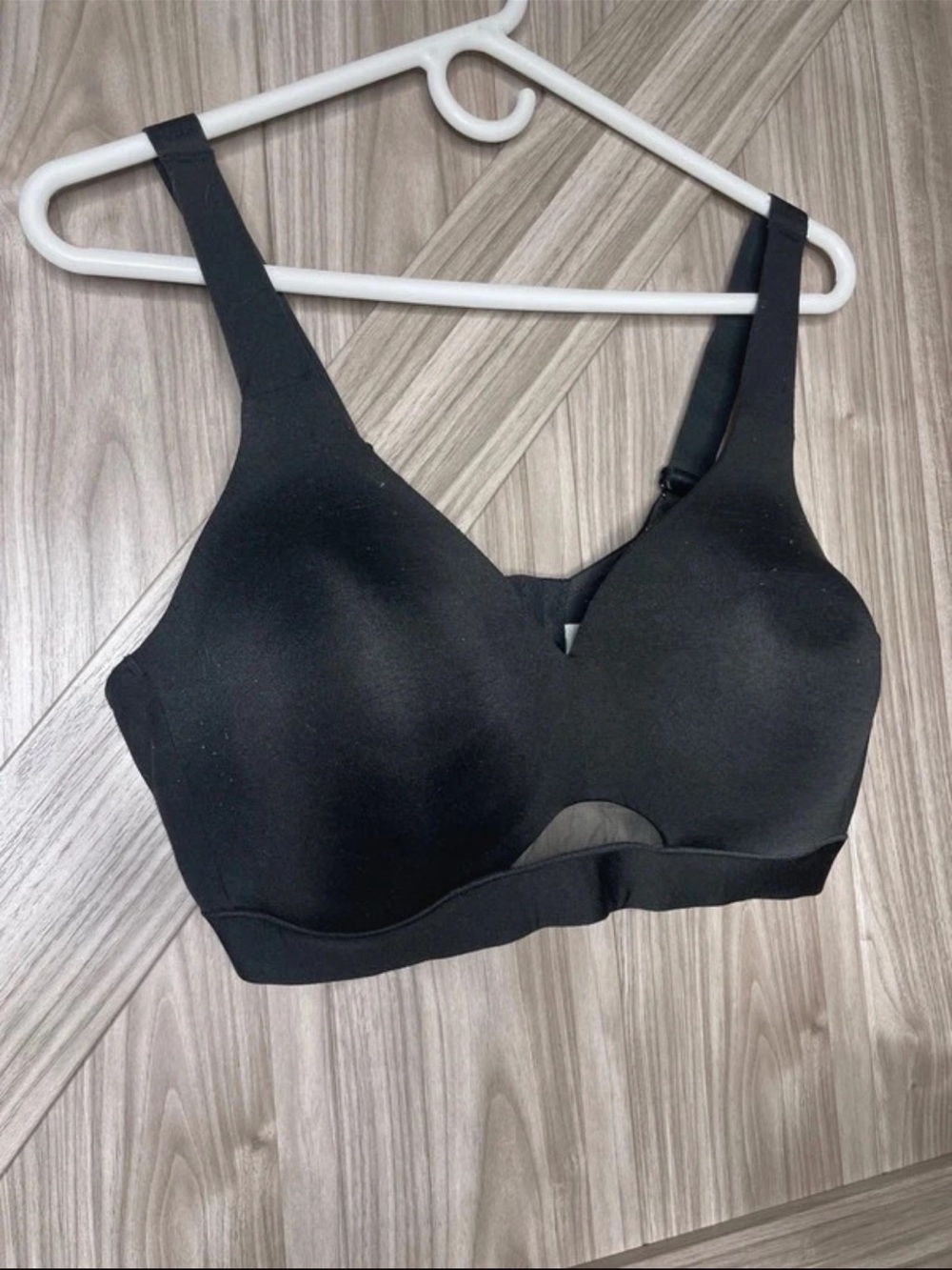 Cacique Black Seamless Molded T-Shirt Bra